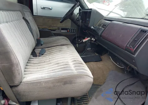 1990 Chevrolet Gmt-400 C1500 z USA, uszkodzony, nr VIN 1GCDC14K0LZ264734